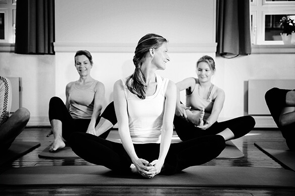 yoga helgeretrett yoga helgeretrett